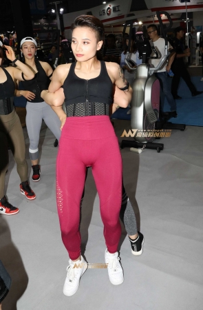 红色烈焰濯我心