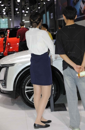 平底鞋，rou丝腿导购小姐姐