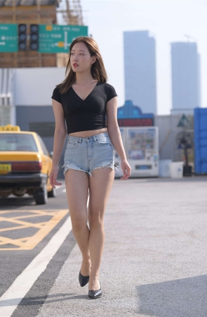 红石摄影作品 牛仔热裤