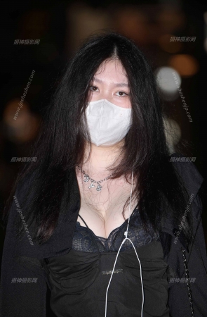 前后都很顶炸性感诱惑，230925-4-85 15P