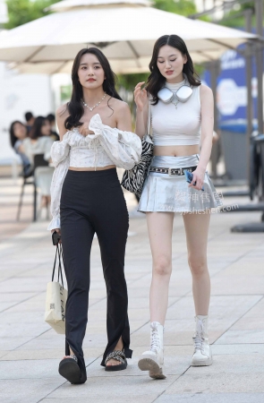 23612-20=94天然大长腿下班啦～ 15P