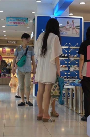 各种款式清秀美女试了个遍 [2.94 GB/MP4]