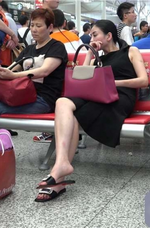 4K – 娇媚的女人总是风情万种 [3.49 GB/MP4]