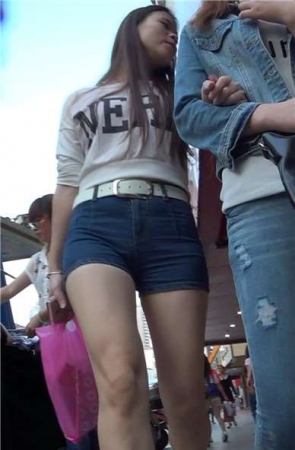 性感美腿热裤宽臀MM [579 MB]