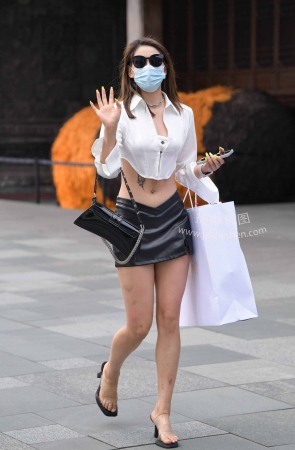 2266-10+89小蛮腰高挑美女 16P