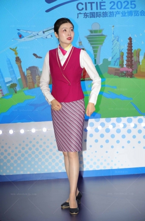 25展会南航成熟韵味空姐肉丝穿一天了