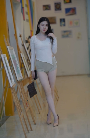 凯恩公爵作品 娇艳中透着一丝慵懒