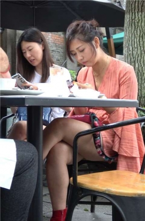 4K 粉色群性感美女小姐姐