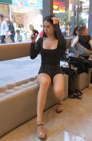 雨一样的你热裤版