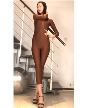 秀工作室长腿姐姐骆驼趾显现第二集