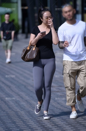 第1608篇紧身性感圆润身材