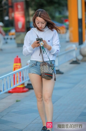 回家路上偶遇热裤美眉MJ588[401M]