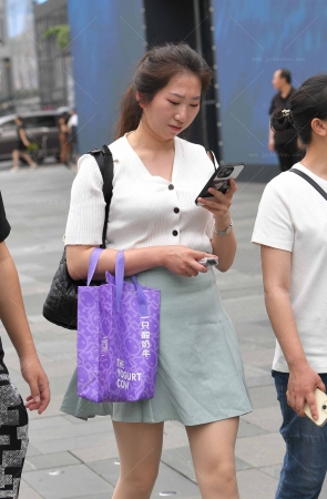 24515-2=92√肉丝高跟素人 12P