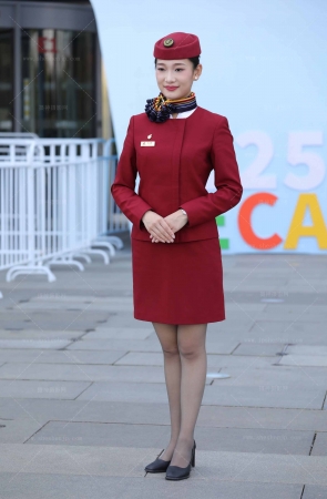 国航空姐灰丝端庄优雅在主持活动【套图✚视频】 11P