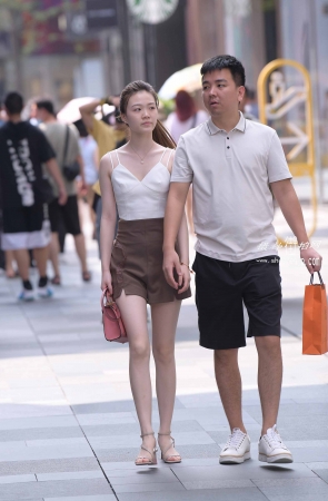 21723-8+57/美腿女友 5P