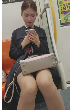 漂亮的肉丝美女