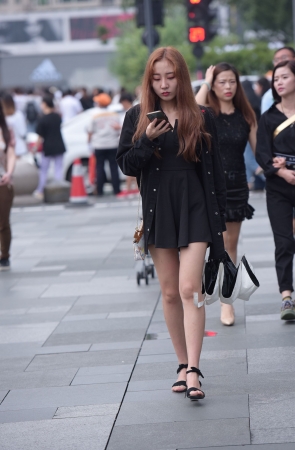 高跟长腿小姐姐