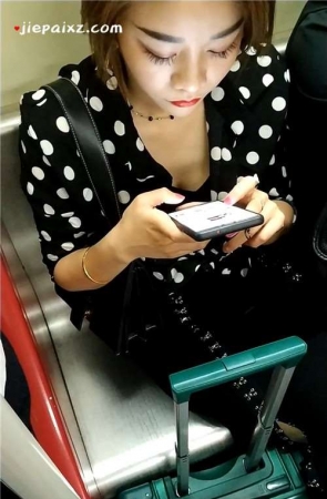 斑点衣美女[205 MB/MP4]