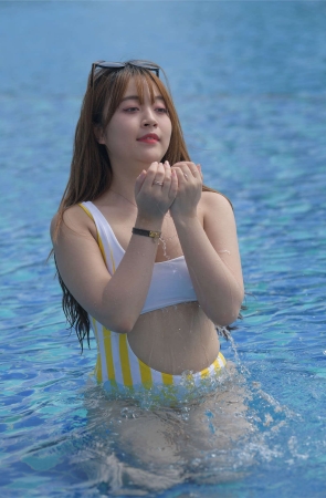 红石旅拍摄影作品 丰腴之美