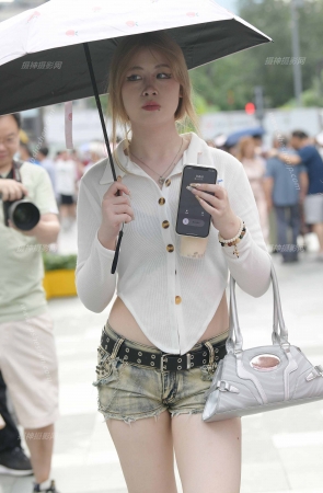 白白净净性感美女/231103-2-54 14P