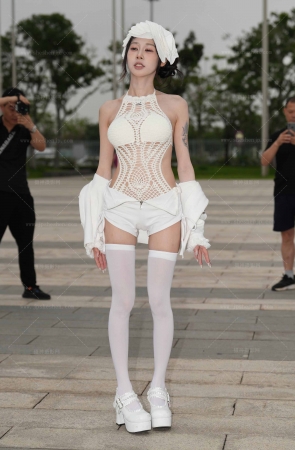 车展篇-身材非常火辣得白丝130P 12P