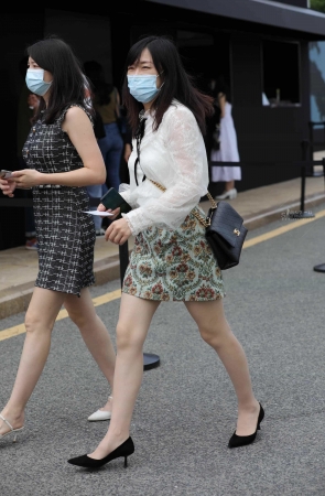 【街拍心灵】街拍肉丝美腿高跟
