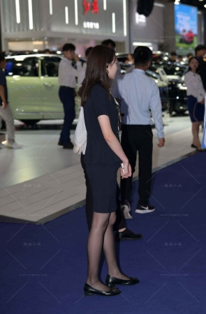 卖车的嘿丝美女