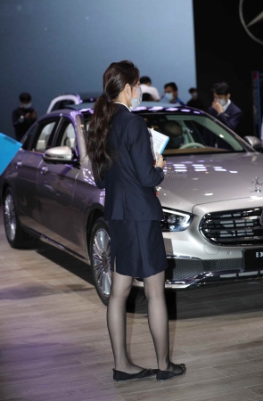 奔驰销shou黑 丝美tui