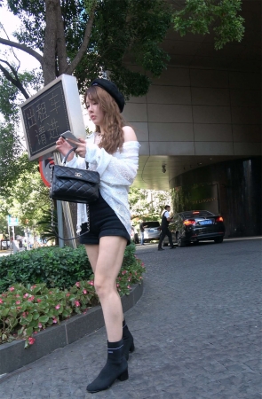 美腿热裤小清新美女