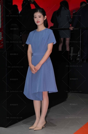 251121-26-36√奔驰展台-肉丝礼仪