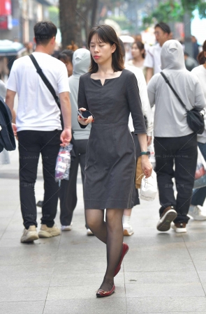 24429-3=60√街头肉丝穿搭 10P