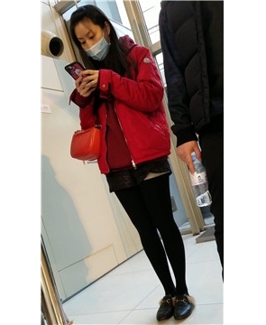 4k-黑丝袜长腿清纯美眉