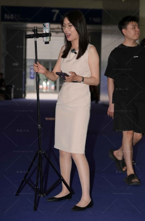 超薄丝平底鞋售车主播