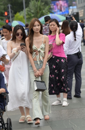 牛仔裤更灵动更有女人味