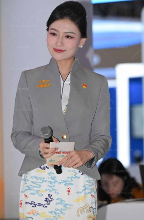 SH25-131-83√韵味轻熟-海航乘务长【套图➕8k视频