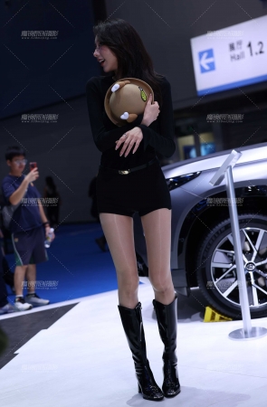 超美极品油亮肉丝美腿模特