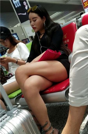 4k-超性感美腿黑色连衣裙女神