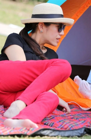 No1347 气质高贵的美妇，一双玉足自然无瑕