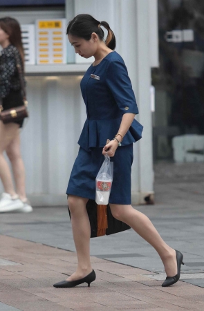 诱惑肉丝街拍高跟OL-13P