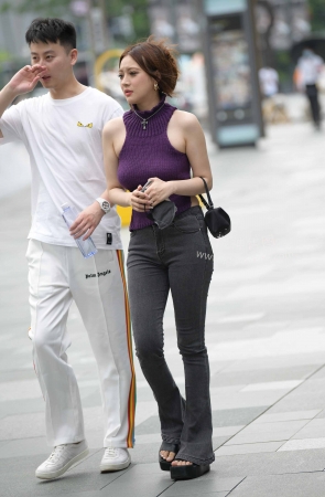 2283-15+71性感女子 14P