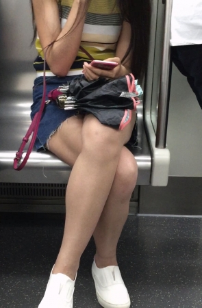 漂亮街拍长腿MM