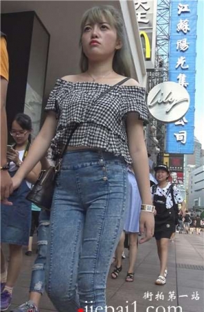 4k-紧到令人窒息的蓝牛清纯小美女 [2.25 GB]