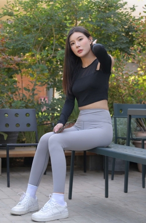 一始街拍作品 改签