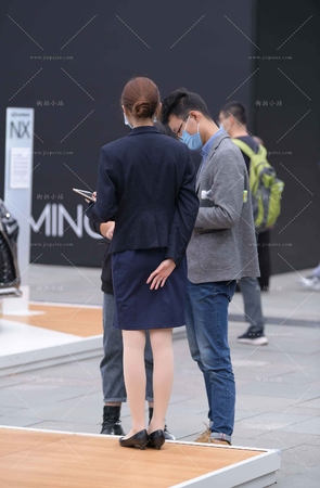 雷克萨斯的肉丝小姐姐