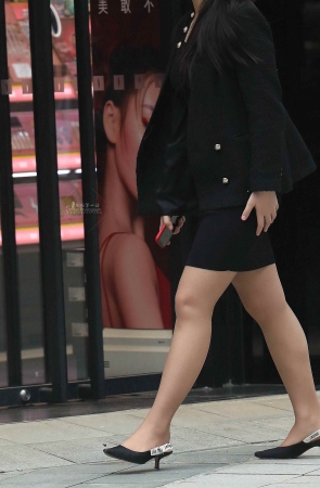 肉 丝高跟妹子