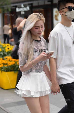 漂亮的女友，。230921-3-62 14P