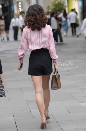 23426-3+90手提LV，爱穿肉丝～轻熟荏萋 13P