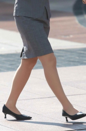 街拍肉丝高跟职业装-17P