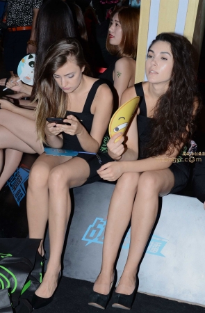 神摄手赛11  战旗女孩