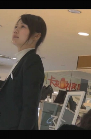 没有丝袜，套个塑料袋将就